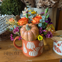 Load image into Gallery viewer, Pumpkin Spice Petals
