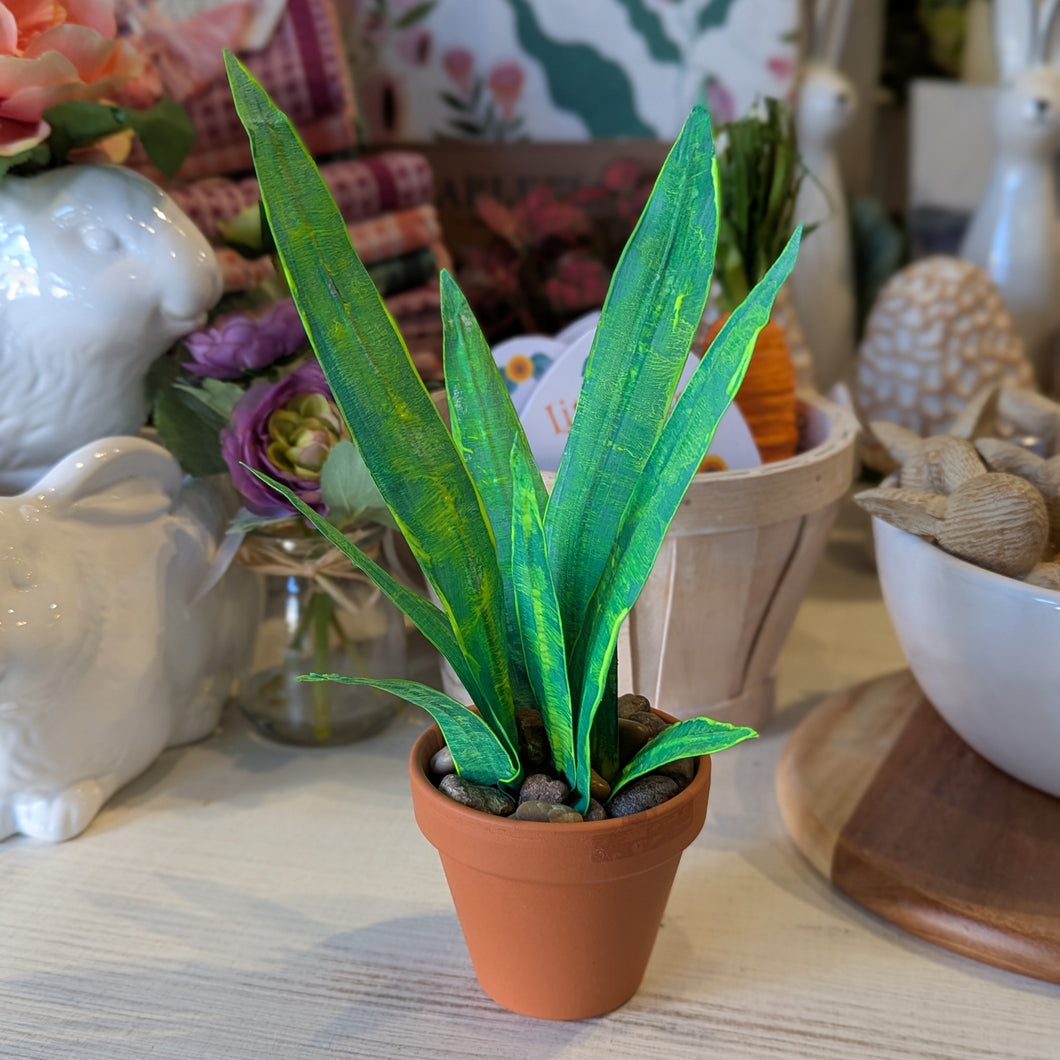 Faux Snake Plant Craft