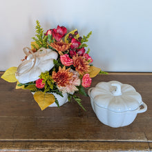 Load image into Gallery viewer, Crock Full o&#39; Blooms
