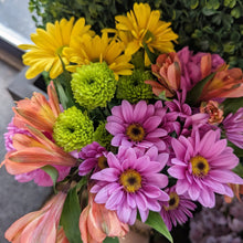 Load image into Gallery viewer, Cool Kid Bouquet
